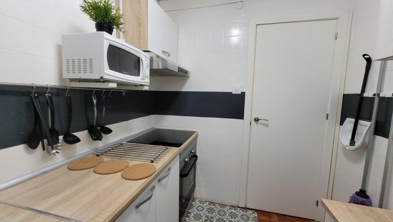 Apartaments B O D Collblanc Оспиталет-де-Льобрегат Экстерьер фото