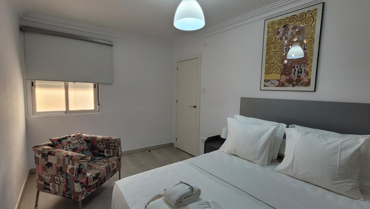 Apartaments B O D Collblanc Оспиталет-де-Льобрегат Экстерьер фото