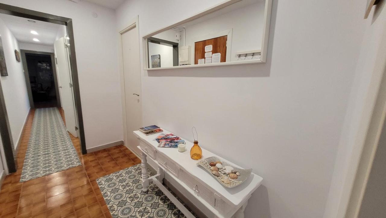 Apartaments B O D Collblanc Оспиталет-де-Льобрегат Экстерьер фото